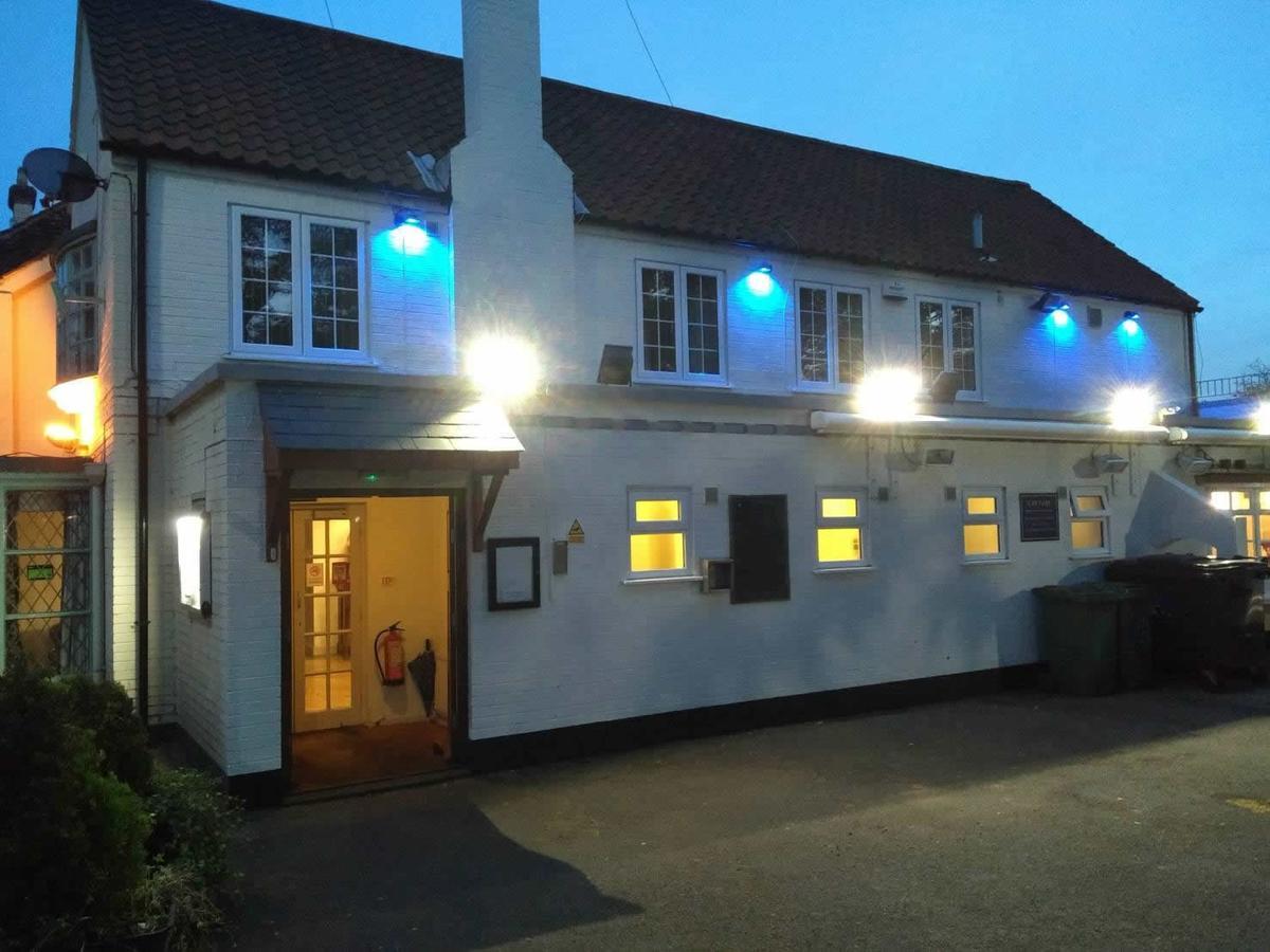 The Tiger - Formerly Cassia Rooms Worksop Exterior foto